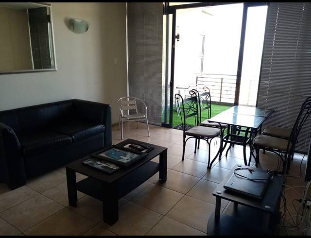 2 BEDROOM APARTMENT TO LET IN POINT WATERFRONT
